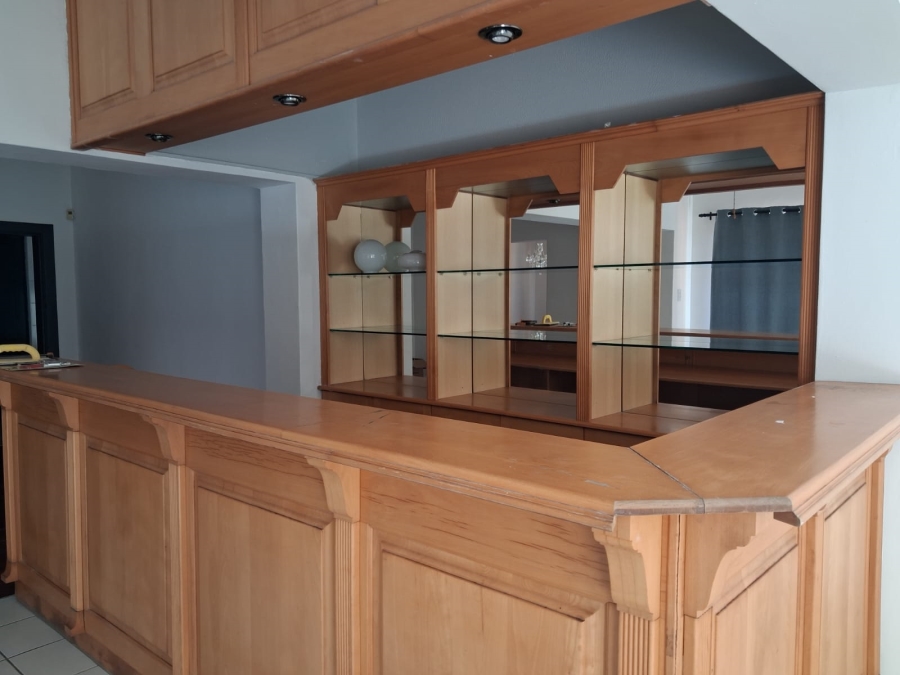 To Let 3 Bedroom Property for Rent in Selborne Eastern Cape